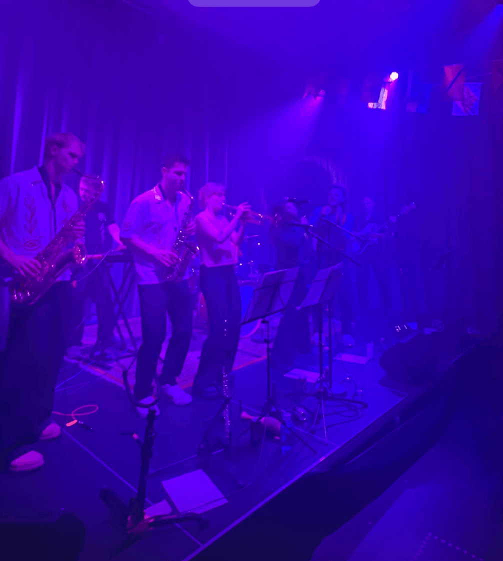 Oli's Orkester party band spiller live til fest (1)